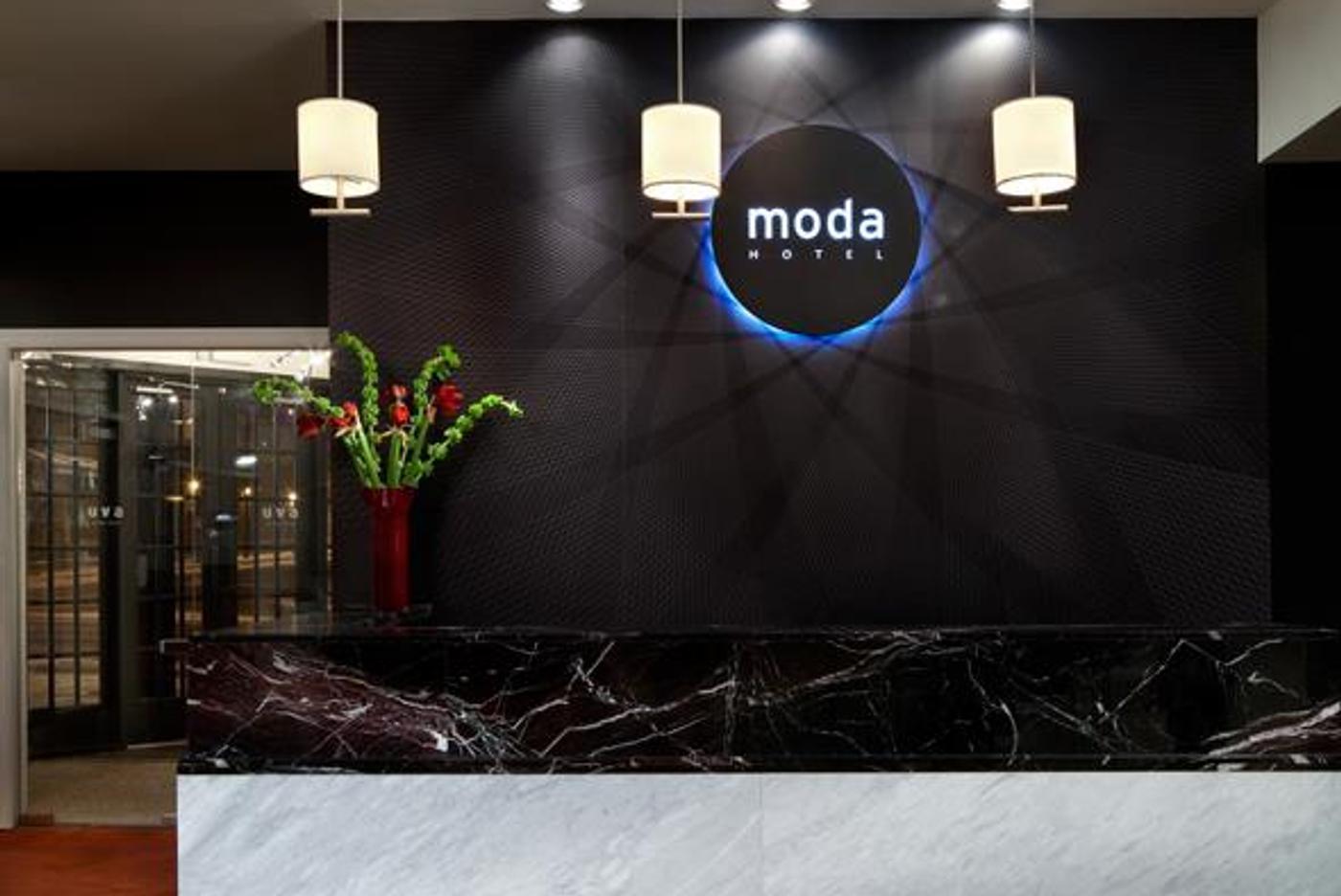 Moda Hotel Vancouver Exteriör bild